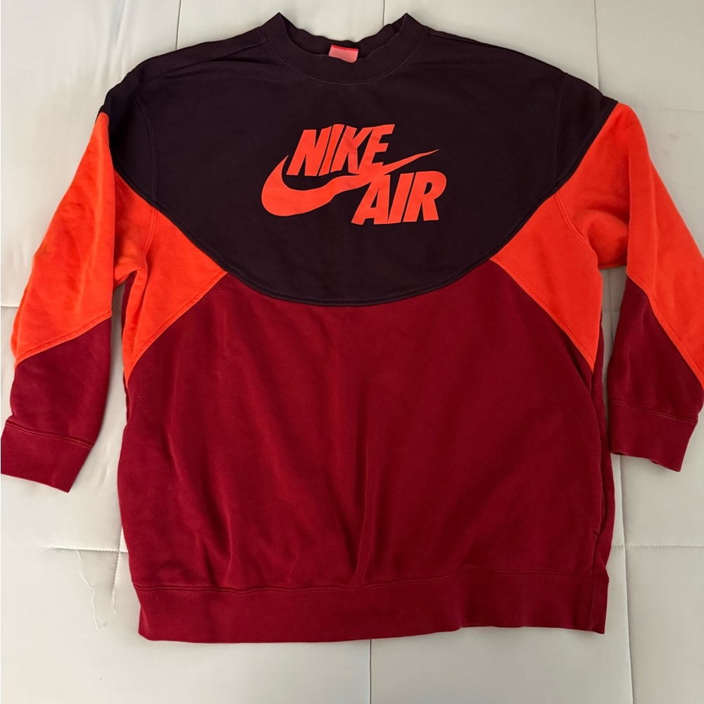 Nike Women’s Sweater in Red, Orange and dark purple